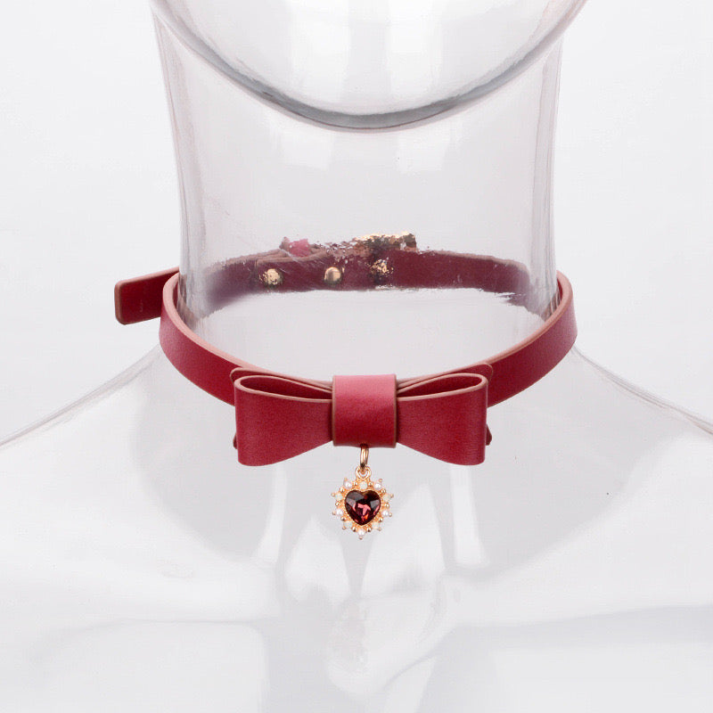 Vintage Bow Collar