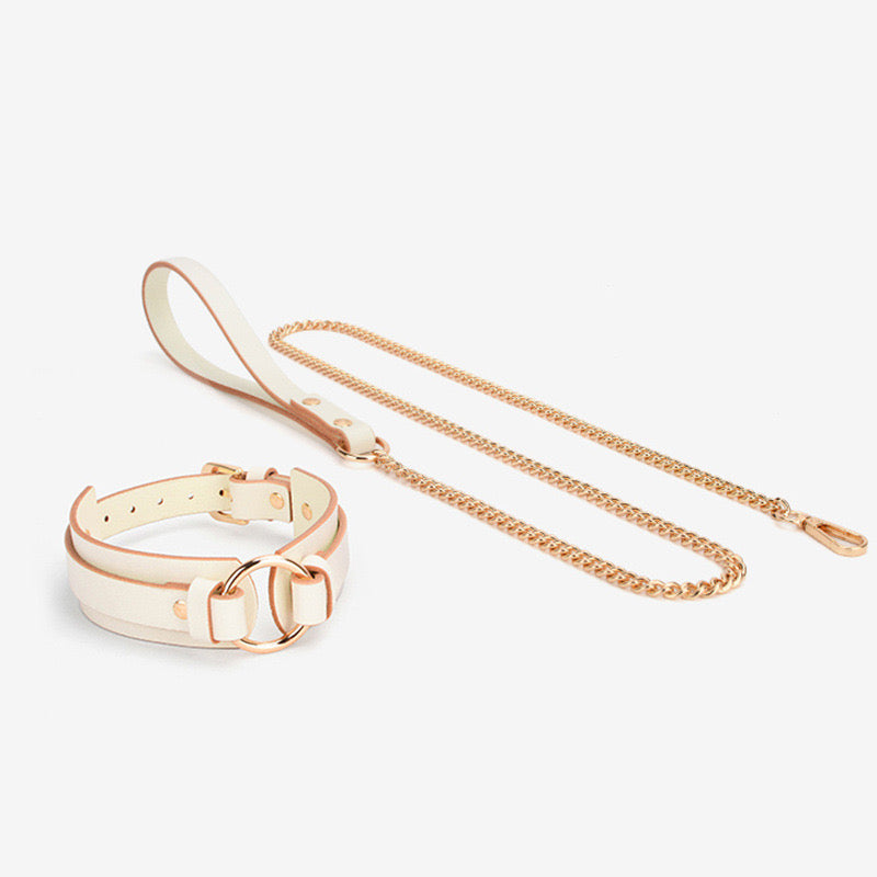 Leather Collar With Ring