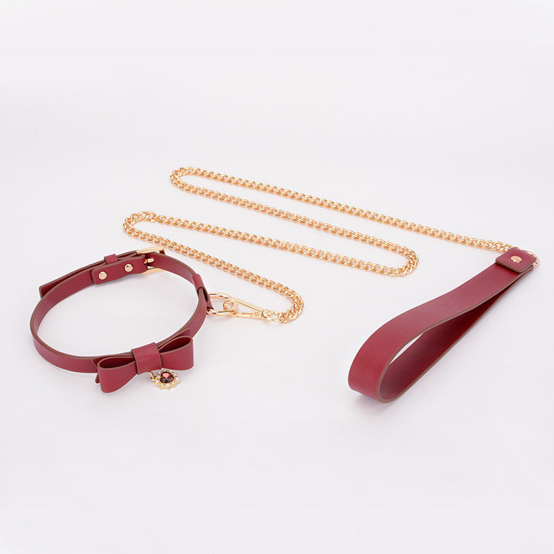 Vintage Bow Collar